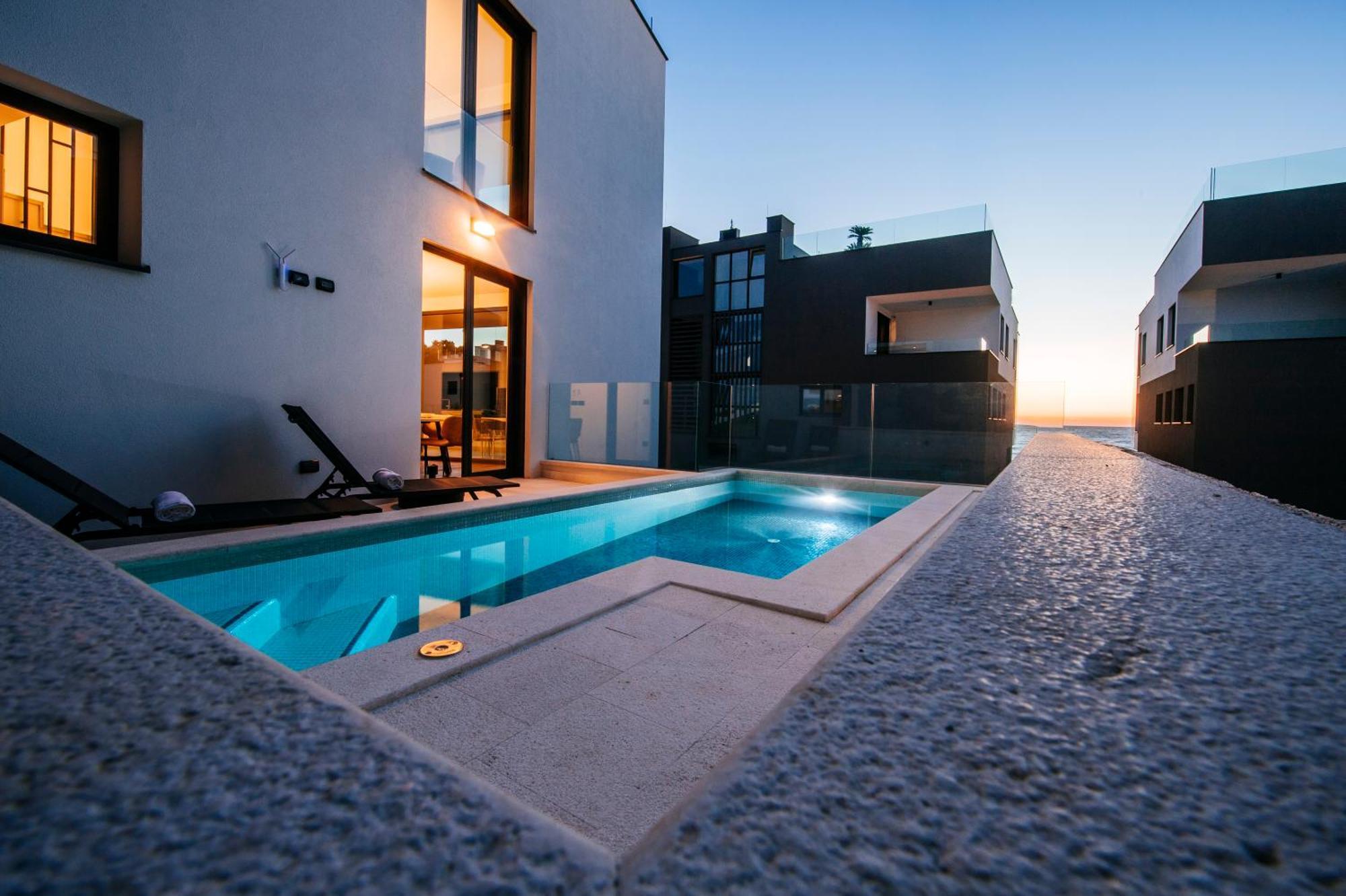 Crystal Holiday Residence II Sukosan Bagian luar foto