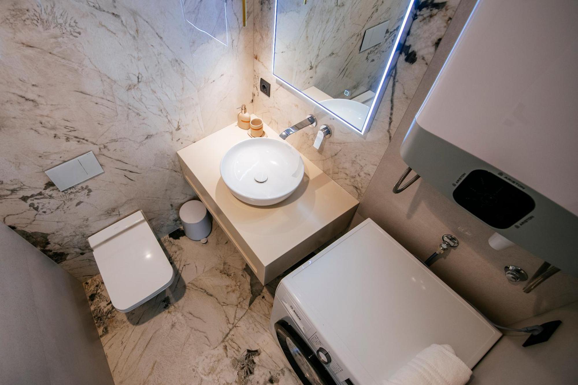 Crystal Holiday Residence II Sukosan Bagian luar foto