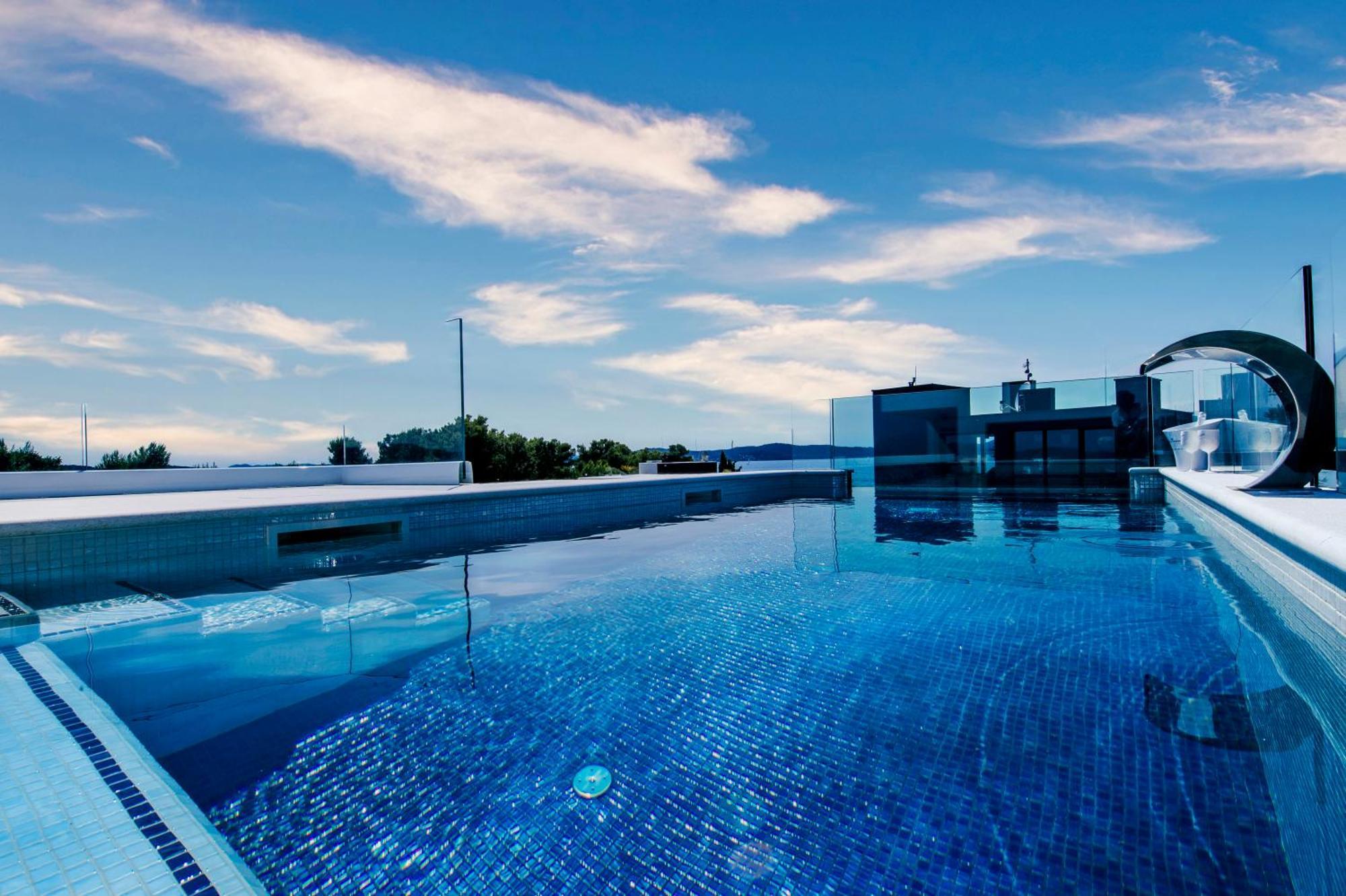 Crystal Holiday Residence II Sukosan Bagian luar foto